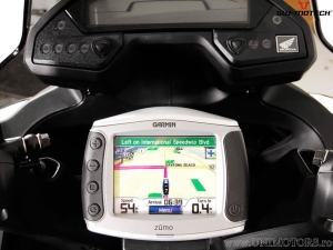 Supporto GPS cockpit con QUICK-LOCK e colore nero - Honda VFR800X Crossrunner ('11-'14) / ('16-) - SW-Motech