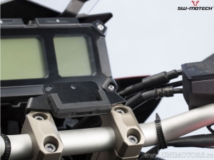Supporto GPS manubrio con QUICK-LOCK e colore nero - Yamaha MT-09 Tracer / Tracer 900GT - SW-Motech