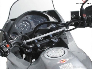 Traversa diametro 12 mm per manubrio 22 mm - materiale: acciaio - colore: argento - SW-Motech