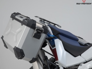 TRAX ADV L/M Aluminum Side Case Set Silver with PRO Racks - Honda CRF1100L / Adv Sp ('19-) - SW-Motech