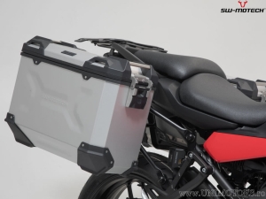 TRAX ADV M Aluminum Silver Side Case Set (2x37L) and PRO Racks - 74.0L - Yamaha Tracer 9 models ('20-) - SW-Motech