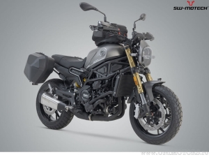 URBAN Side Case Set (2x16.5L) and SLC Mounts - 33.0L - Benelli Leoncino 800 ('21-) - SW-Motech