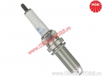 Iridium versenygyertya LKAR9BI - NGK